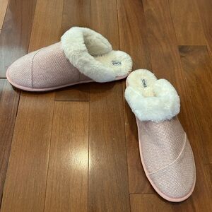 TOMS Women's Blush Slippers with Plush Lining